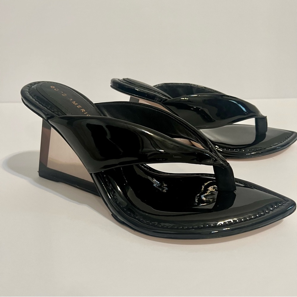 Good American V Point Clear Wedge Thong Sandal Patent Black 7.5
